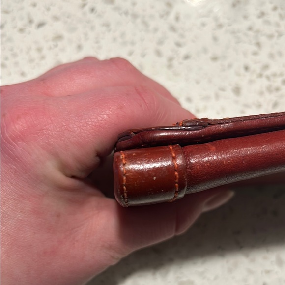 Chloe Red Leather Wallet - Picture 9 of 12